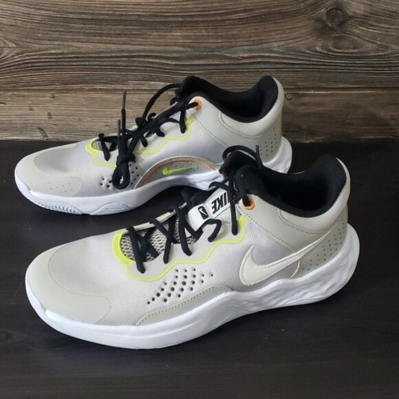 New Nike Mens Fly By Mid 3 Basketball Gray Sneakers Size 10 Athletic Lightweight - Picture 7 of 10